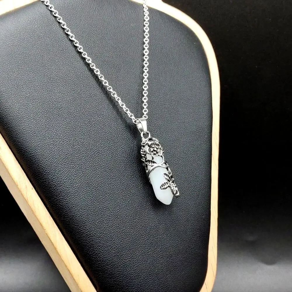 925 Silver Necklace W/ White Quartz Crystal Boho Floral Vine Women's Vtg Gift